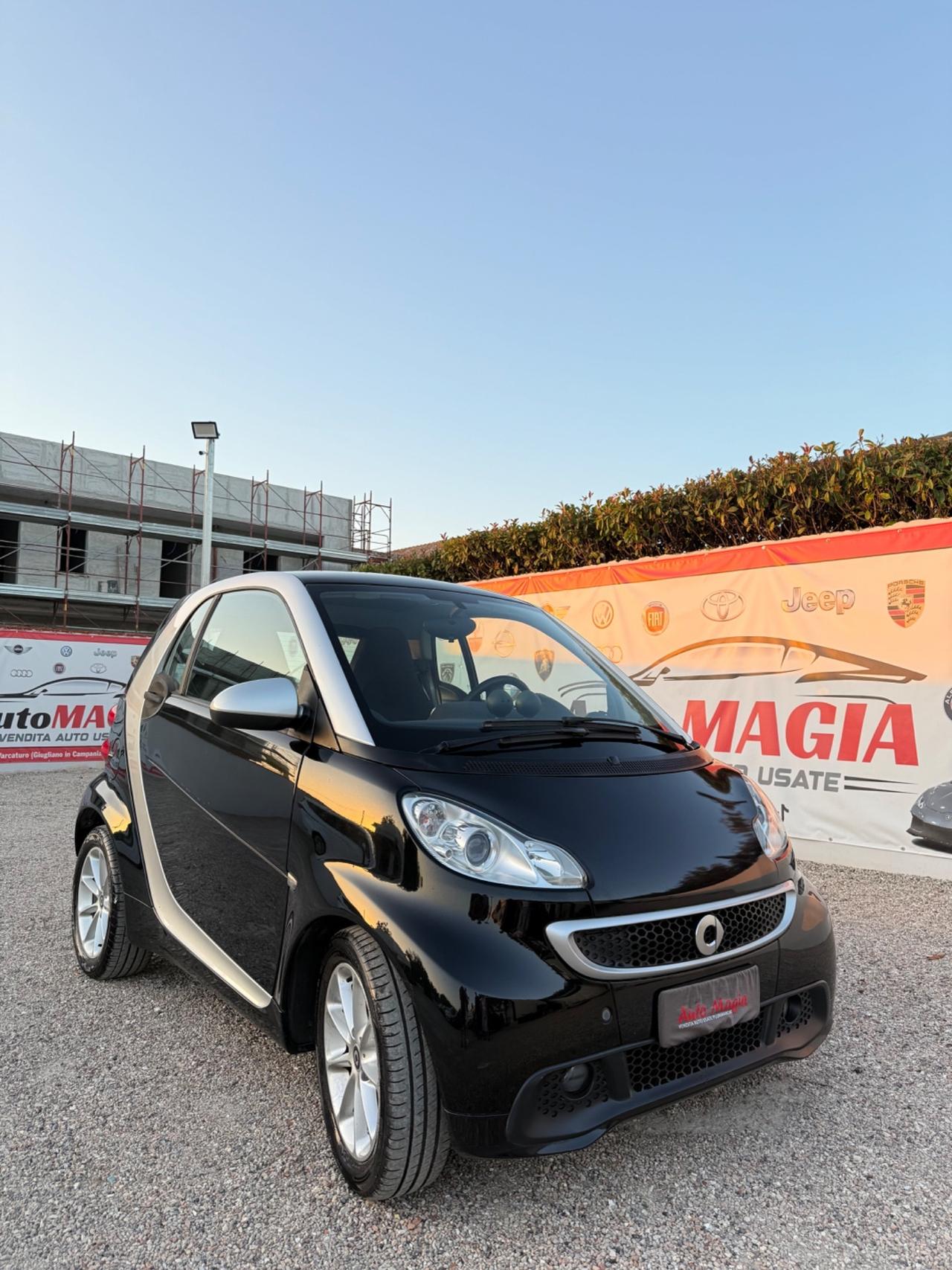 Smart ForTwo 1000 52 kW MHD coupé passion