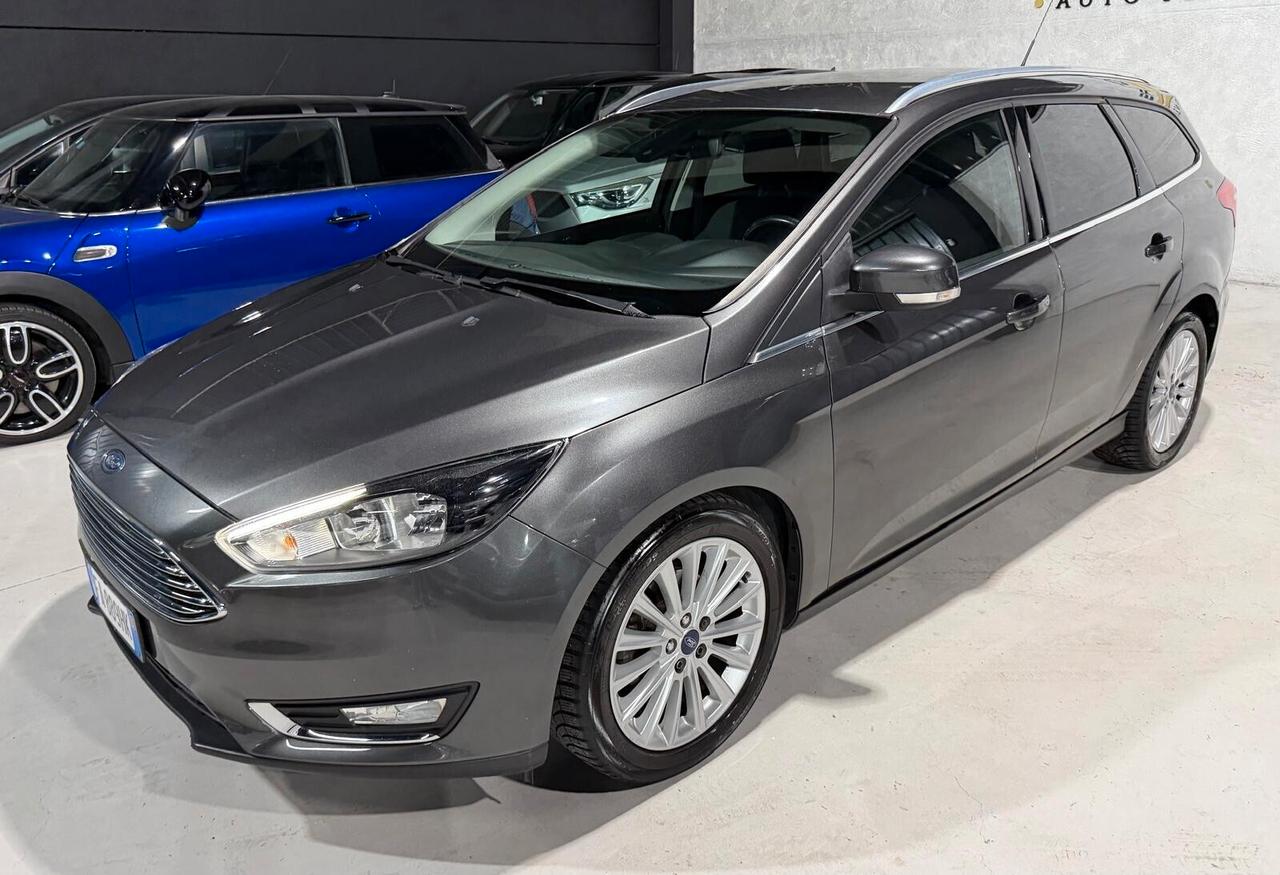 Ford Focus IVA ESPOSTA Titanium Diesel Euro6 Neopatentati
