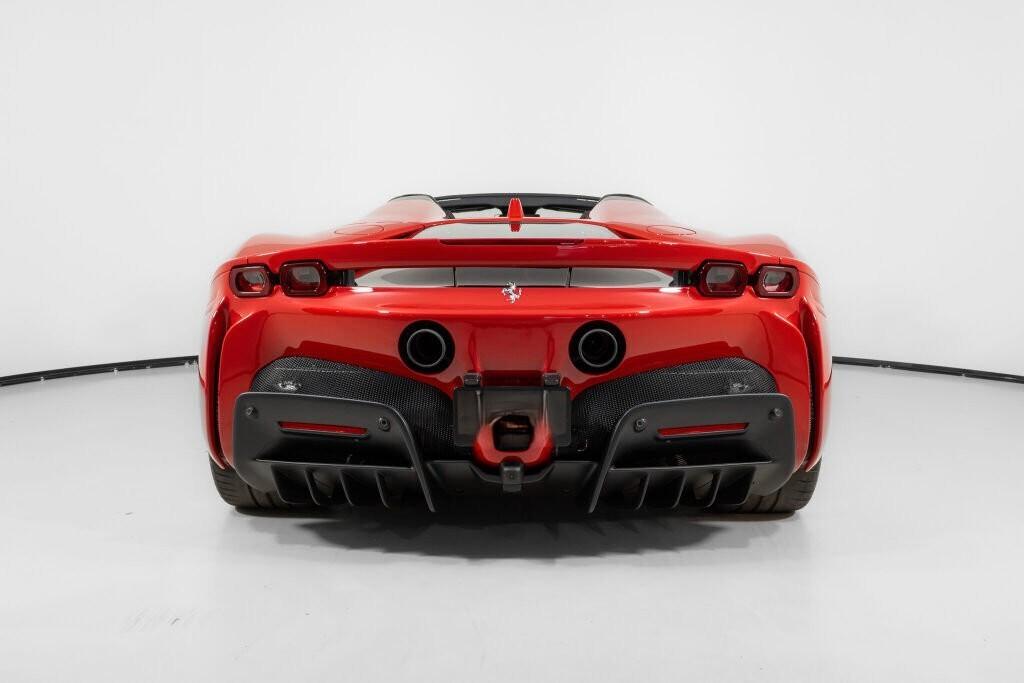 Ferrari SF90 Spider 4900,00 LEASING FULL INCLUSIVE - NOLEGGIO LUNGO TERMINE