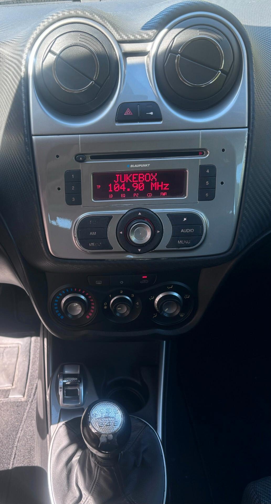 Alfa Romeo MiTo 1.6 JTDm 16V Distinctive