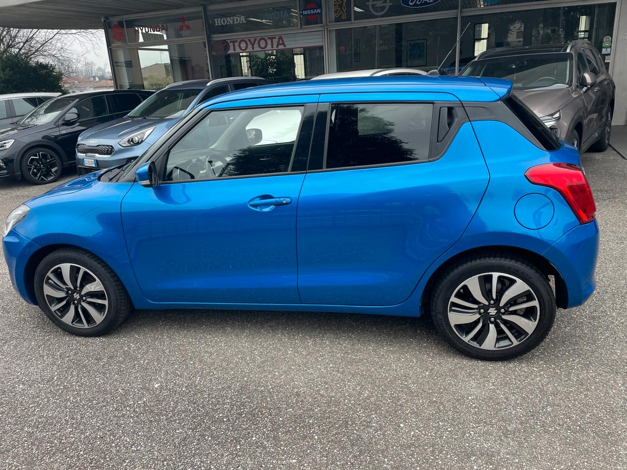 Suzuki Swift 1.2 Hybrid Top