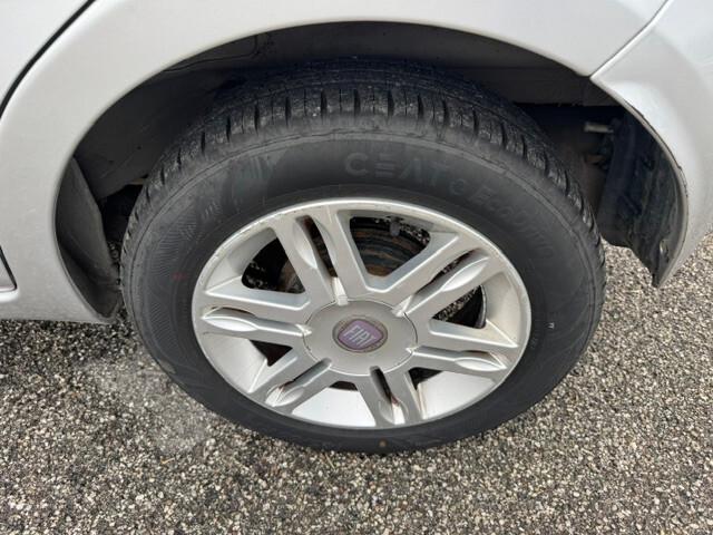 Fiat Panda 1.2 Dynamic-OK NEOPATENTATI
