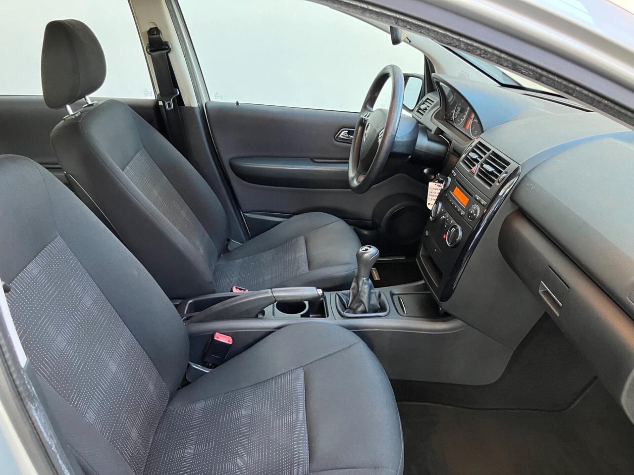 Mercedes-benz A 160 NEOPATENTATI EURO 5 NAVI/BLUE-TOOTH