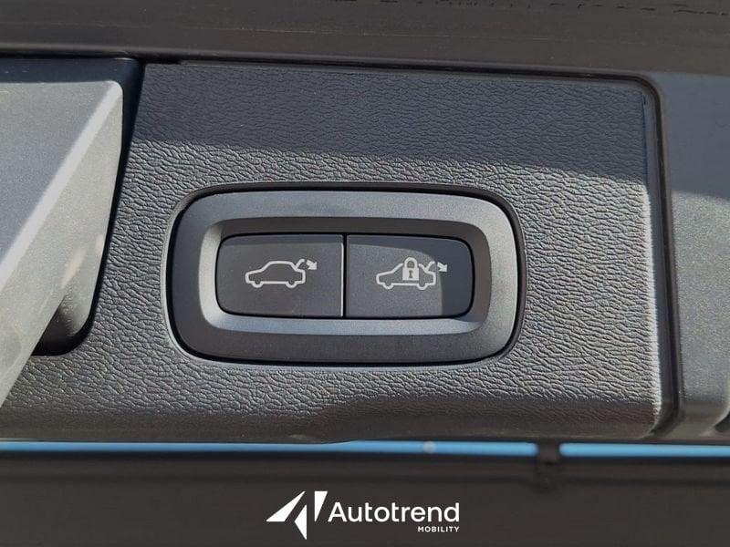 Volvo XC60 B4 197+14 CV Automatica Mild Hybrid Diesel NAVI TETTO LED Inscription