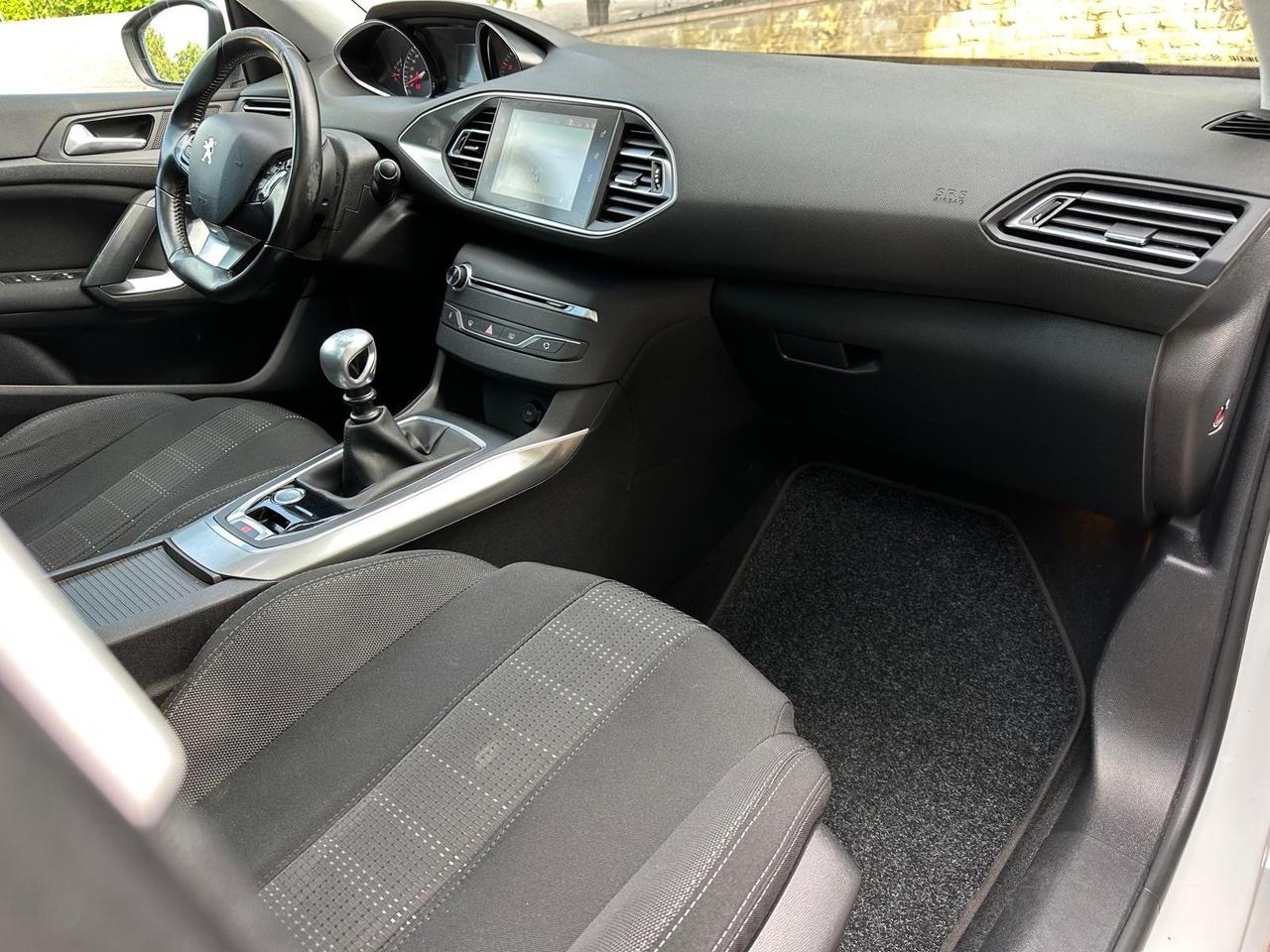 Peugeot 308 BlueHDi 120 S&S 6 SW GT Line