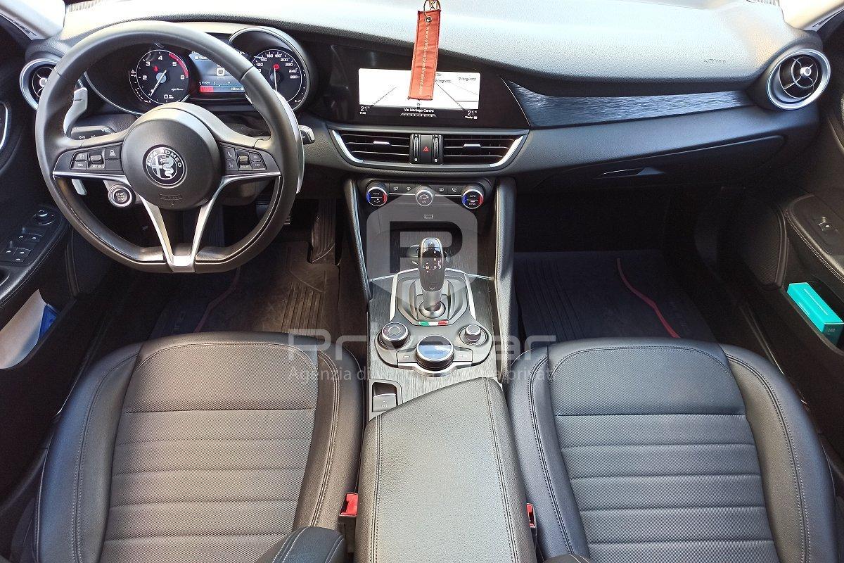 ALFA ROMEO Giulia 2.2 Turbodiesel 160 CV AT8