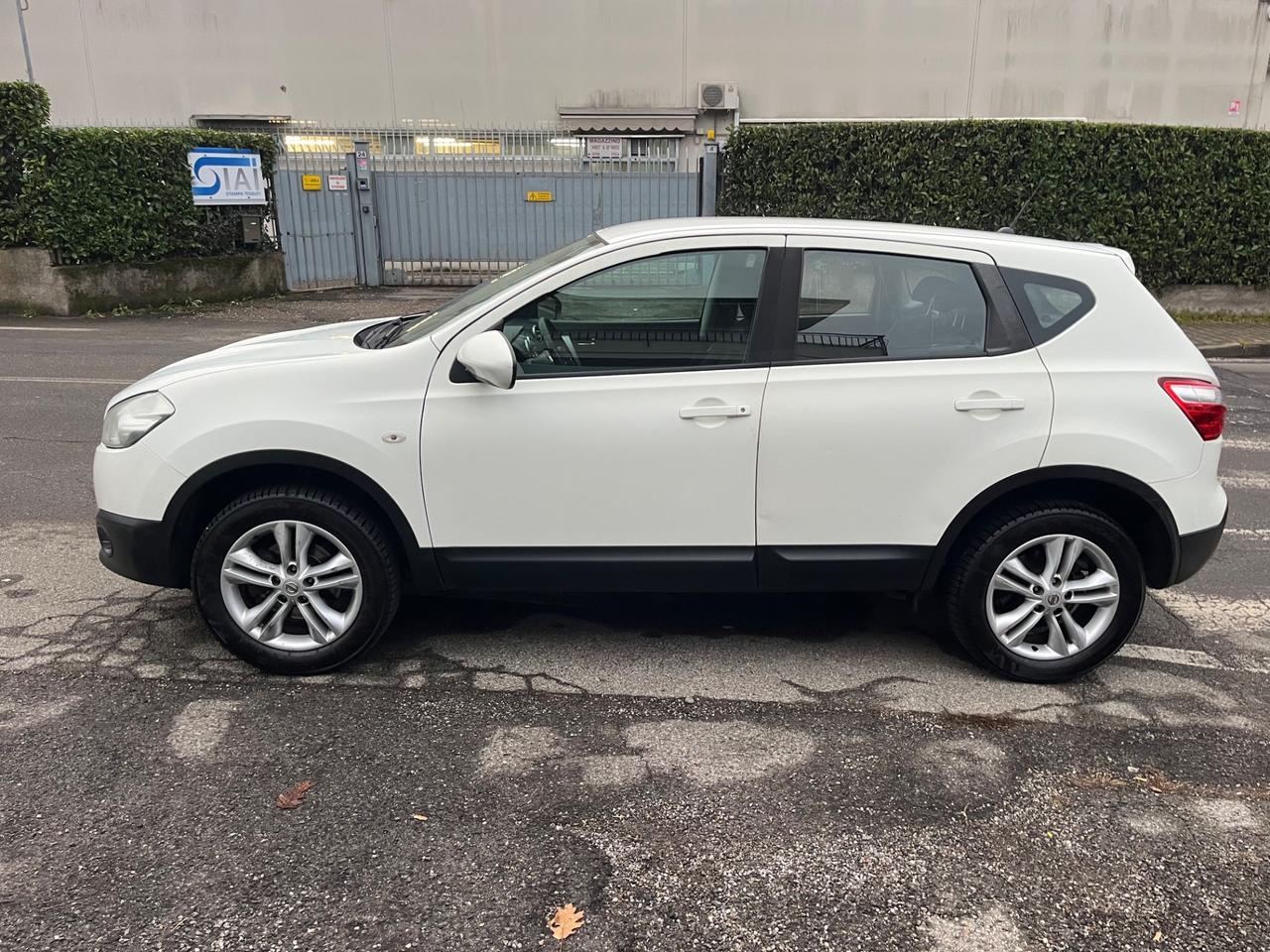 Nissan Qashqai 1.5 dCi DPF Tekna