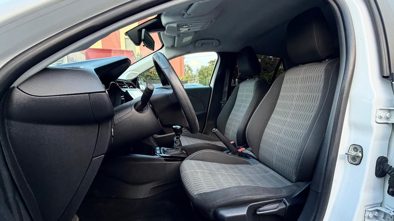 OPEL CORSA 1.5 GS 100 CV - NEOPATENTATI