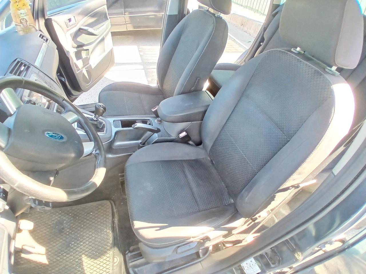 FORD C-MAX 2.0 TDCi 136CV GHIA