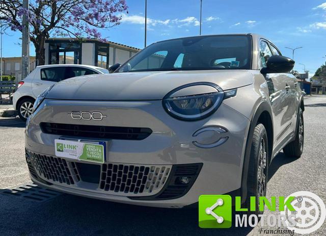 FIAT 600 Hybrid 100 CV DCT MHEV La Prima