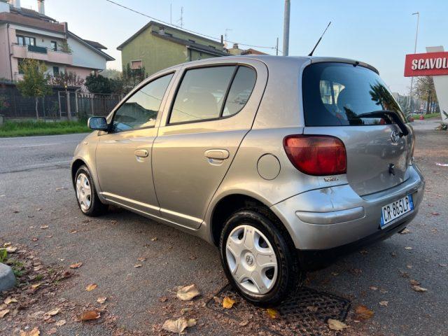 TOYOTA Yaris 1.0i 16V cat 5 porte Sol Blue