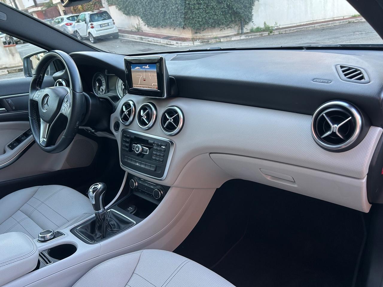 Mercedes-benz A 180 CDI Premium km verificati