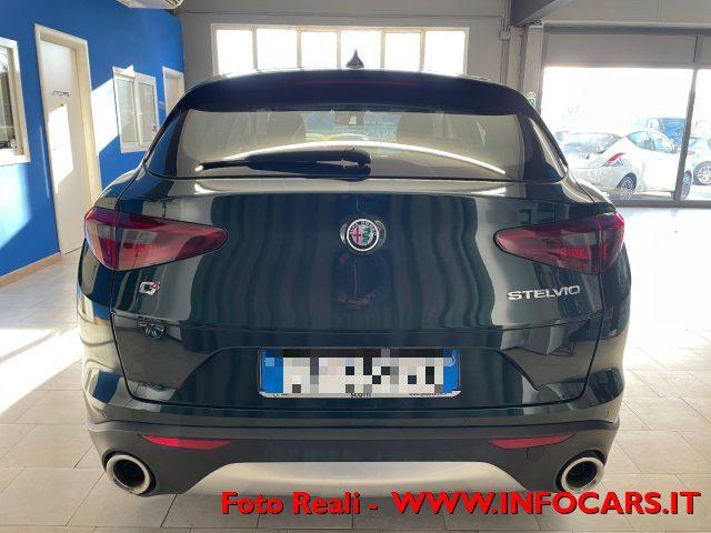 ALFA ROMEO Stelvio 2.2 Turbodiesel 190 CV AT8 Q4 Business