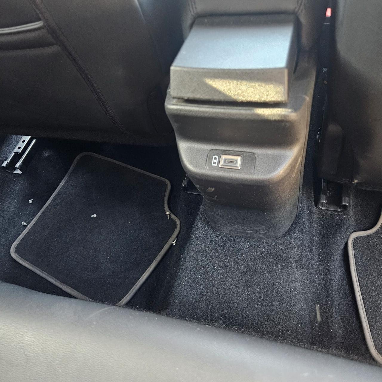 Jeep Avenger 1.2 Turbo 100 CV Summit 2025