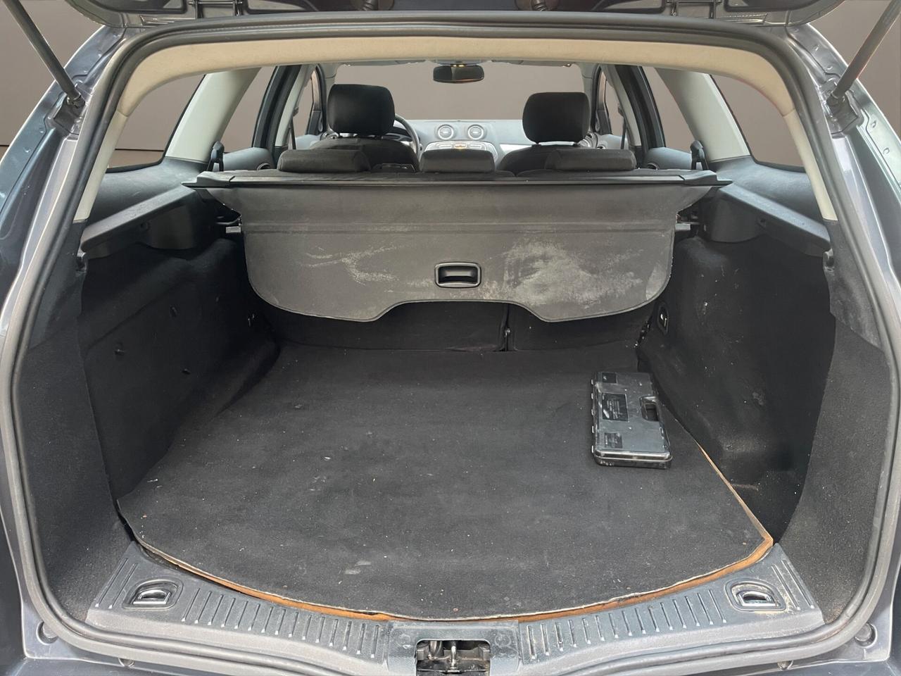 Ford Mondeo STATION WAGON - NEOPATENTATI