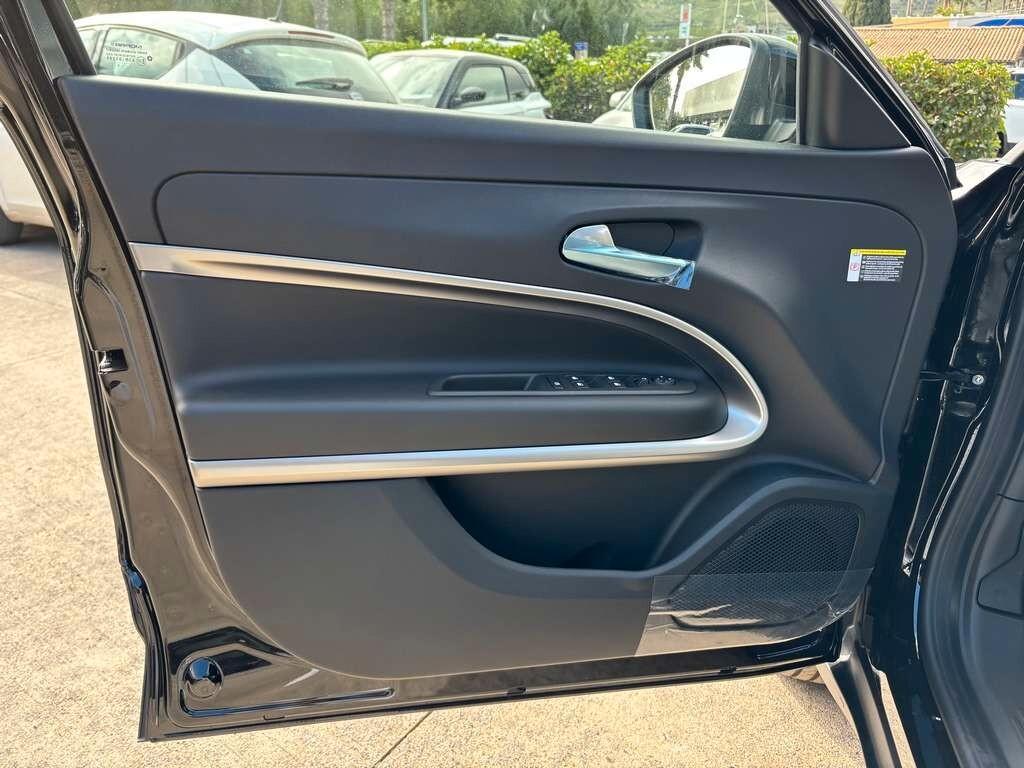 Jeep Avenger 1.2 Turbo 100 CV Summit KM 0 IVA ESPOSTA Tua a soli 235 Euro al mese