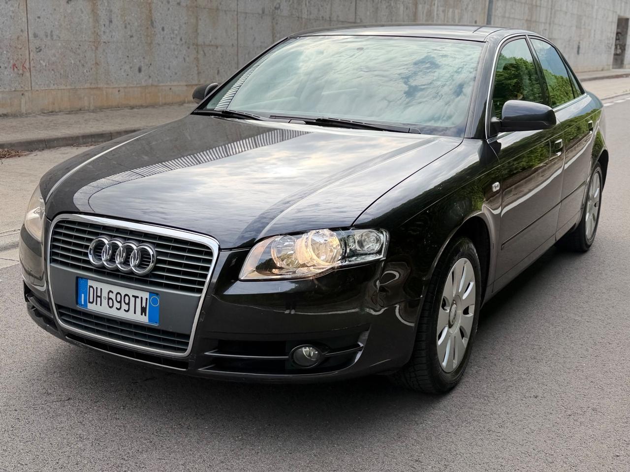 Audi A4 2.0 TDI 143CV solo 108.000km