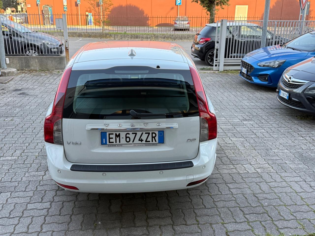 Volvo V50 1.6 D2 R-design cv114