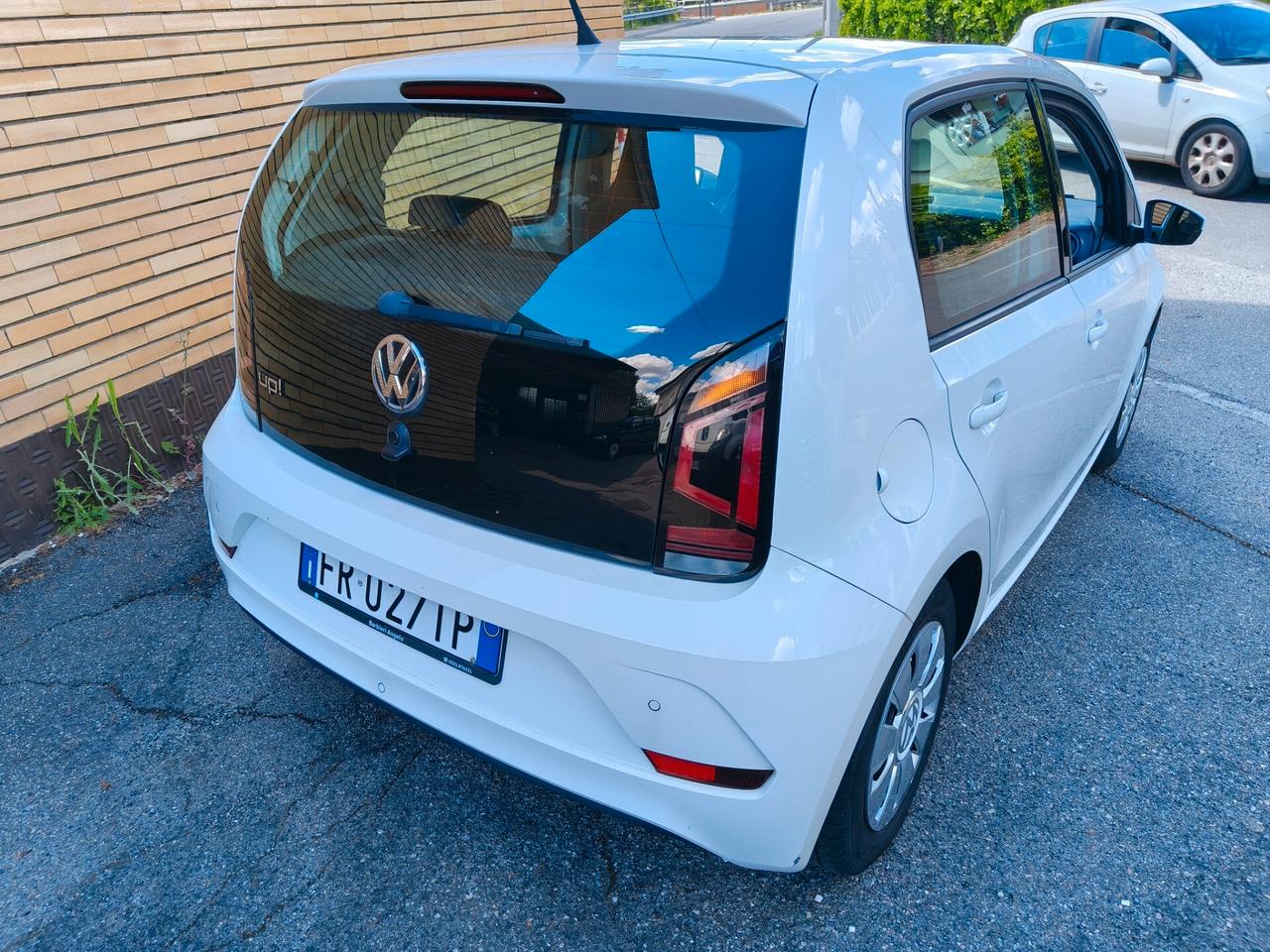 Volkswagen up! 1.0 5p. move