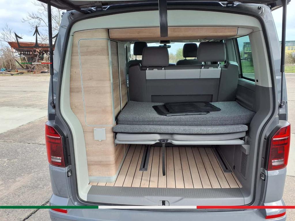 VOLKSWAGEN California 6.1 California 2.0 Tdi Ocean Edition 150cv 4Mot. DSG