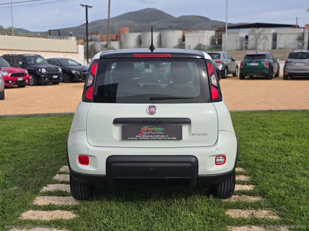 FIAT Panda 1.0 FireFly S&S Hybrid Sport