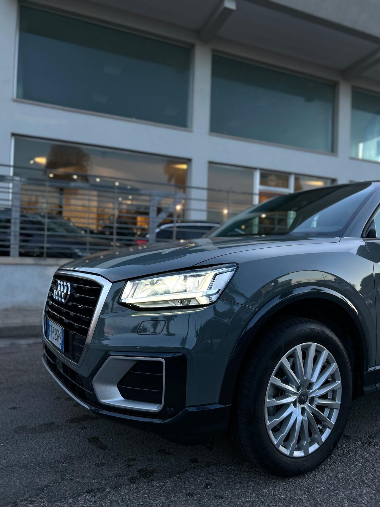 Audi Q2 30 TDI S line Edition