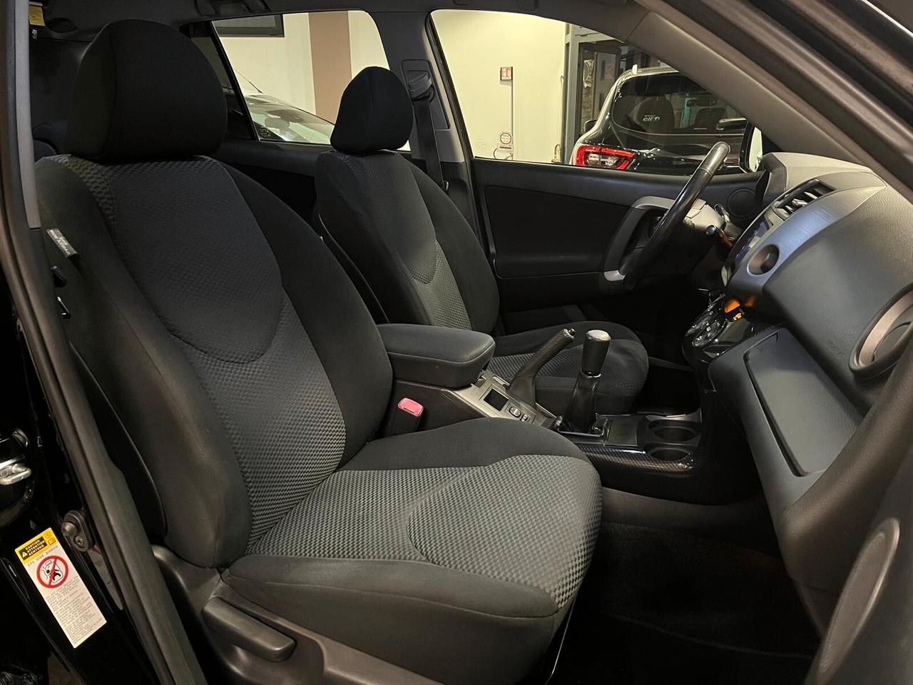 Toyota RAV 4 RAV4 2.0 Sol