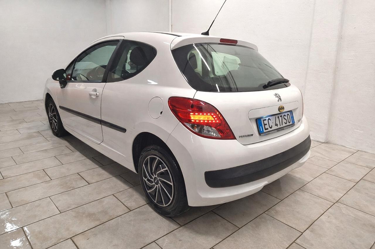 Peugeot 207 1.4 HDi 70CV FAP 3p. X Line EURO5 LED NEOPATENTATI KM CERTIFICATI