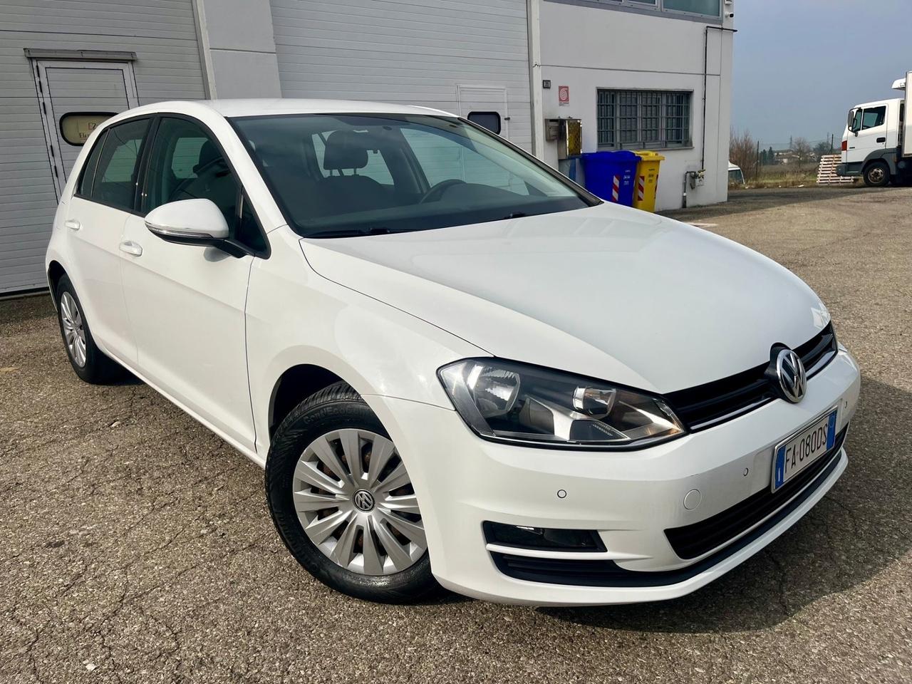 VW Golf 1.6tdi 90cv 2015 59.000km pari al nuovo