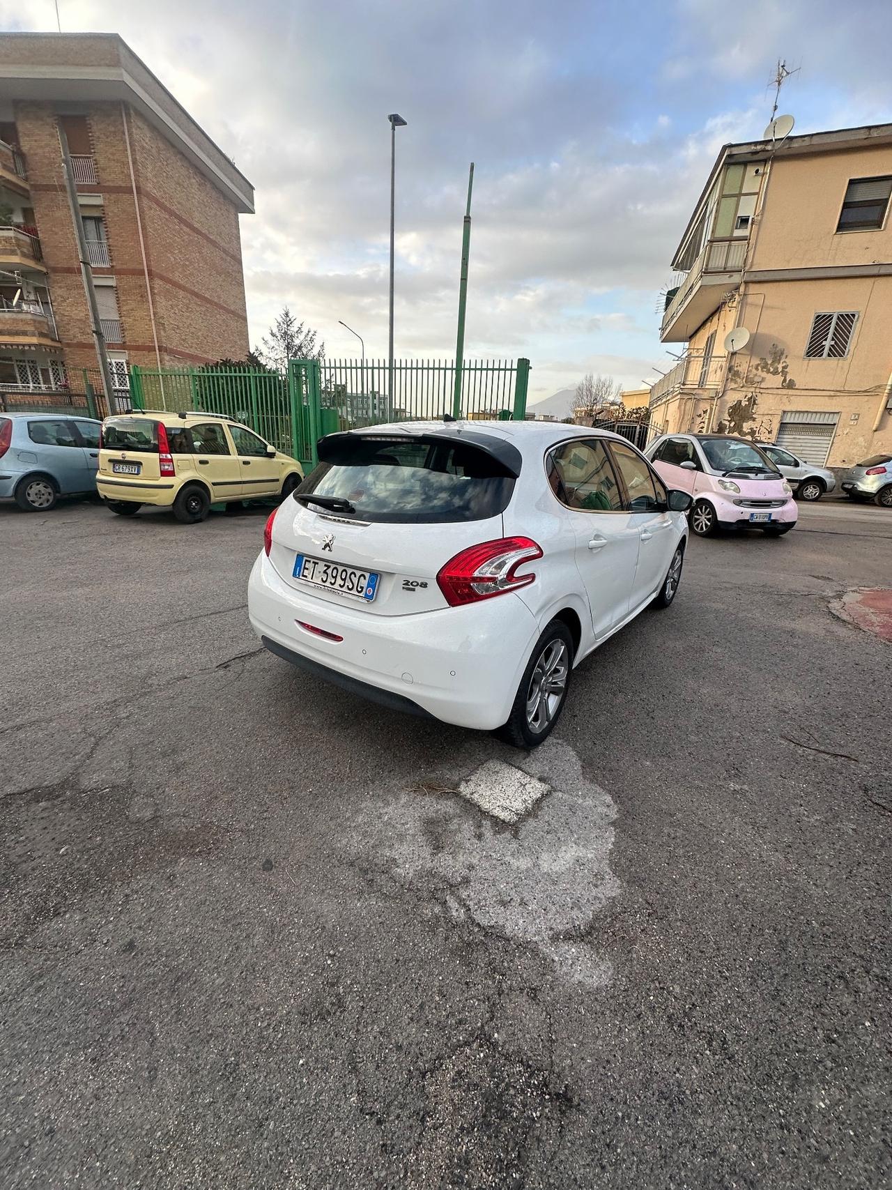 Peugeot 208 1.2 e-VTi 82 CV Stop&Start ETG5 5 porte Allure