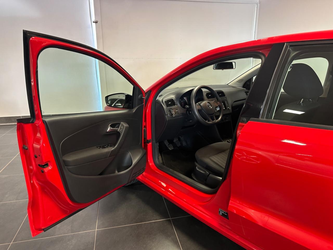 VOLKSWAGEN POLO 1.0 NEOPATENTATI 75CV GARANZIA UNIPRO