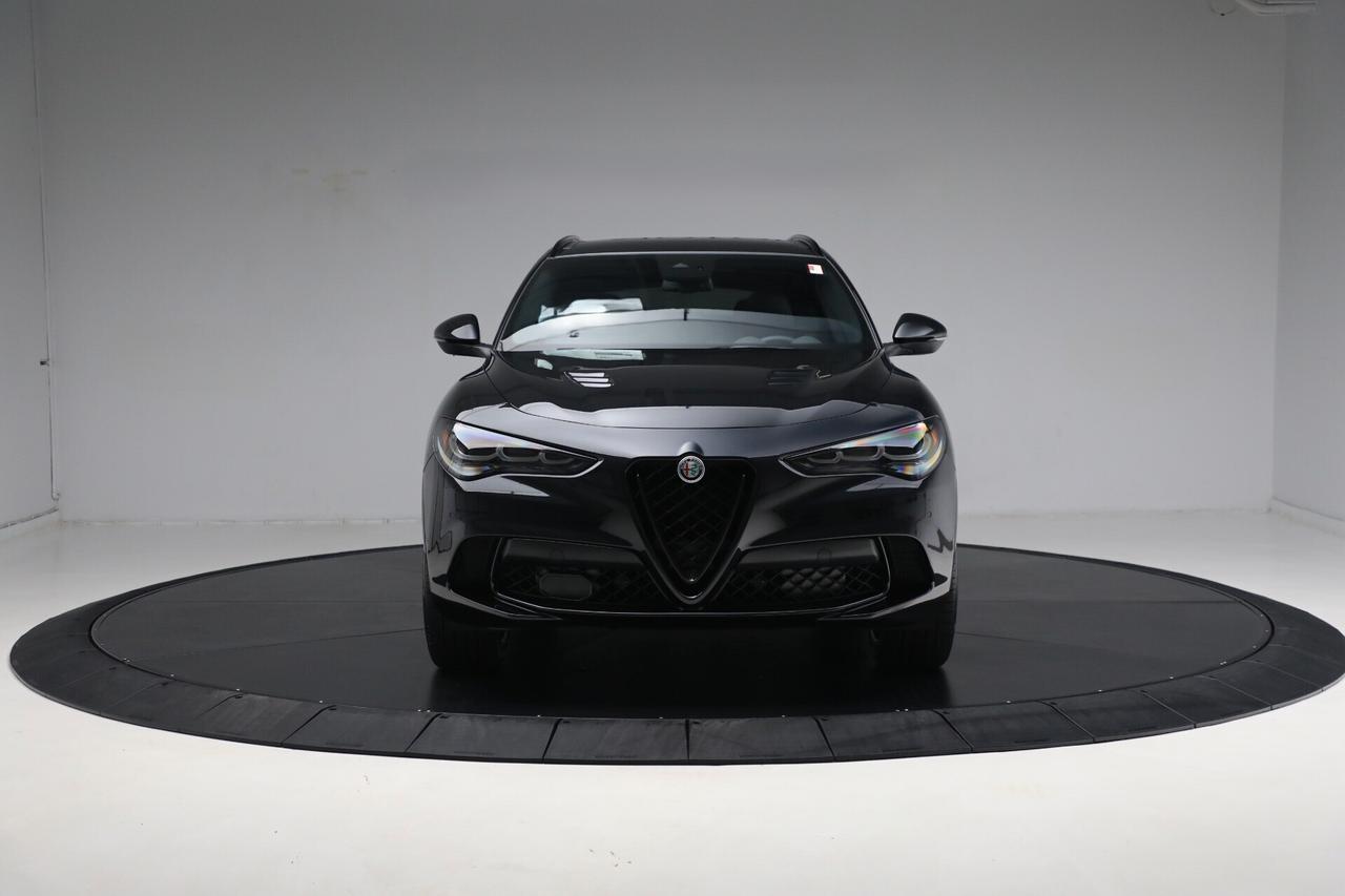 Alfa Romeo Stelvio 2.9 Bi-Turbo V6 520 CV AT8 Q4 Quadrifoglio NOLEGGIO LUNGO TERMINE - LEASING FULL INCLUSIVE