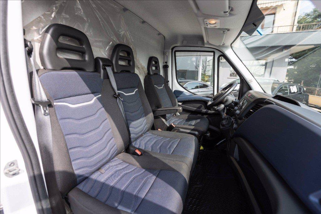 IVECO Daily 35 S14H V H2 3520L HD del 2022