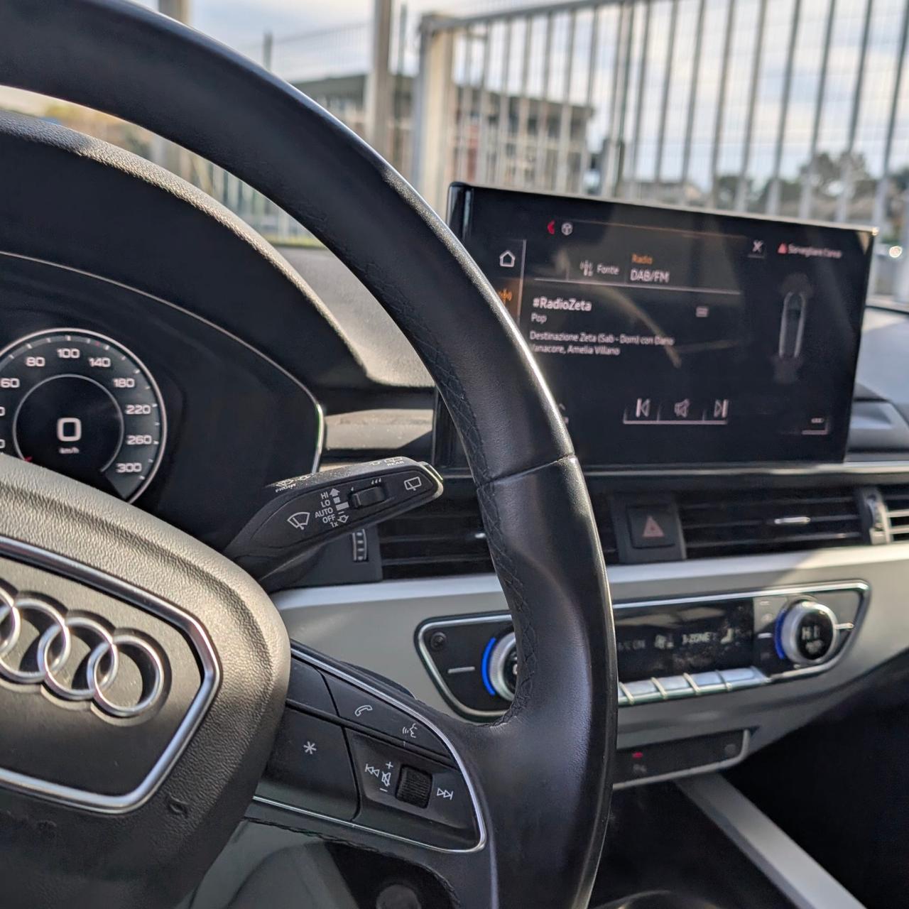 Audi A4 Avant 40 TDI S tronic Business Advanced