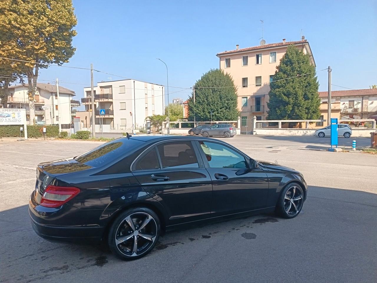 Mercedes-benz C 220 2l CDI Avantgarde. 2008