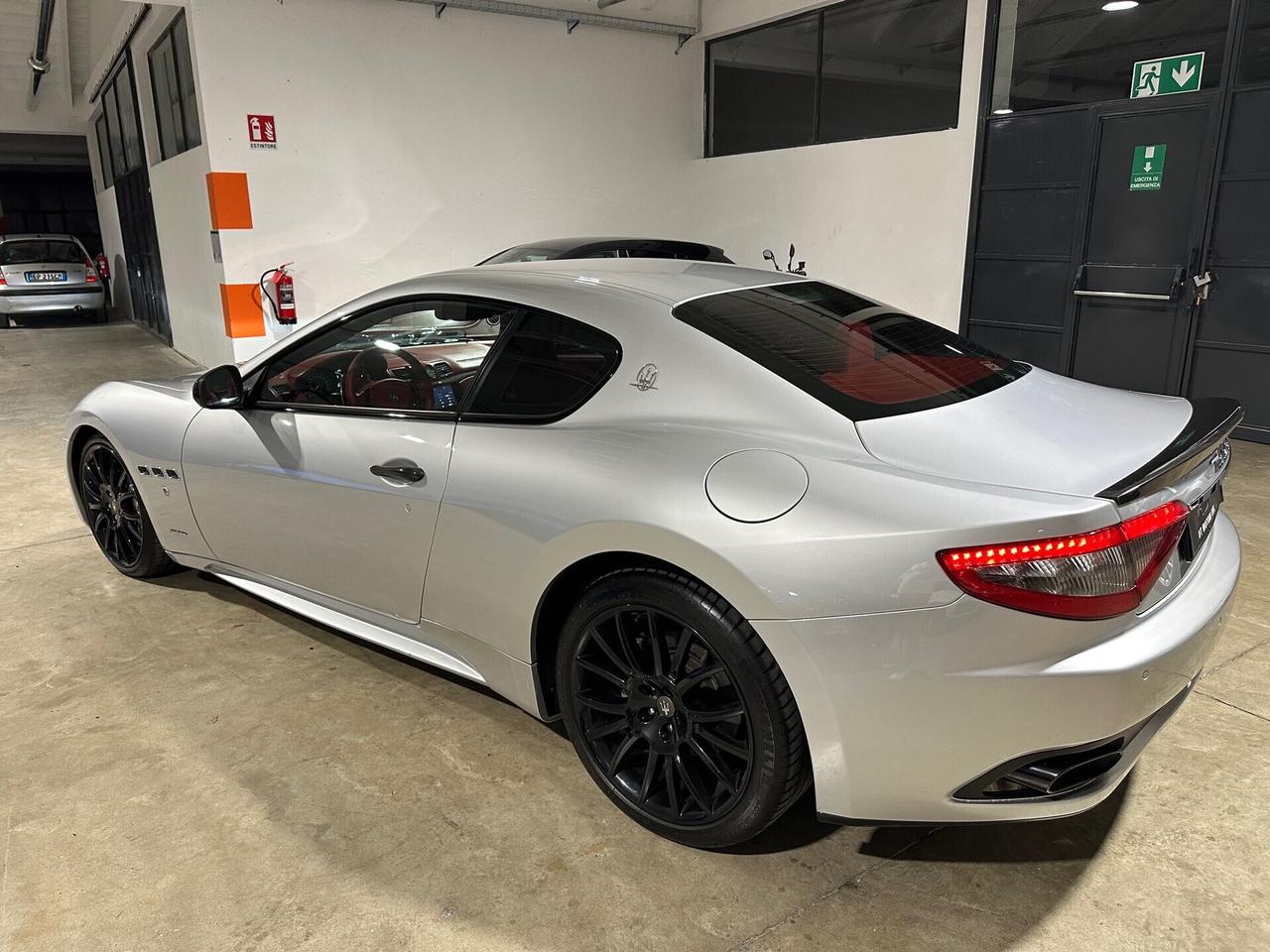 Maserati GranTurismo Sport 4.7 V8 PELLE ESTESA ROSSA