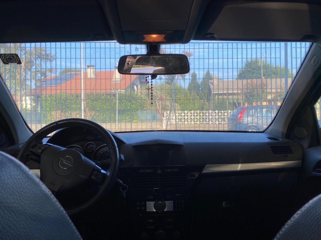 Opel Astra 1.6 16V VVT Station Wagon Cosmo