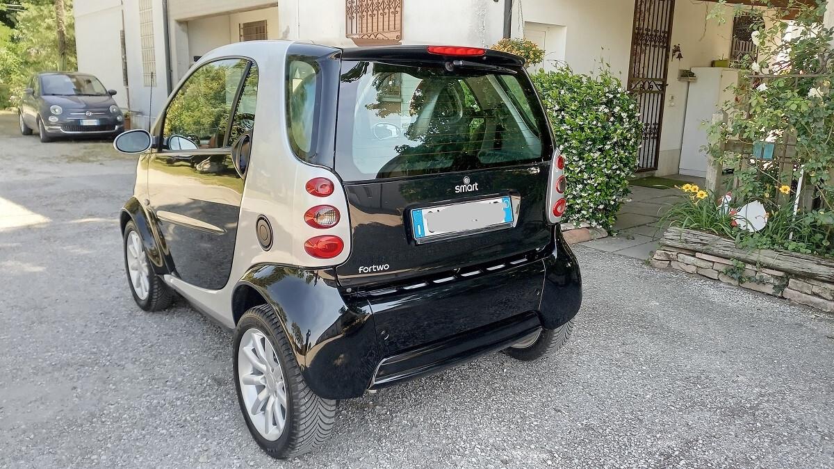 Smart ForTwo (MOTORE REVISIONATO)