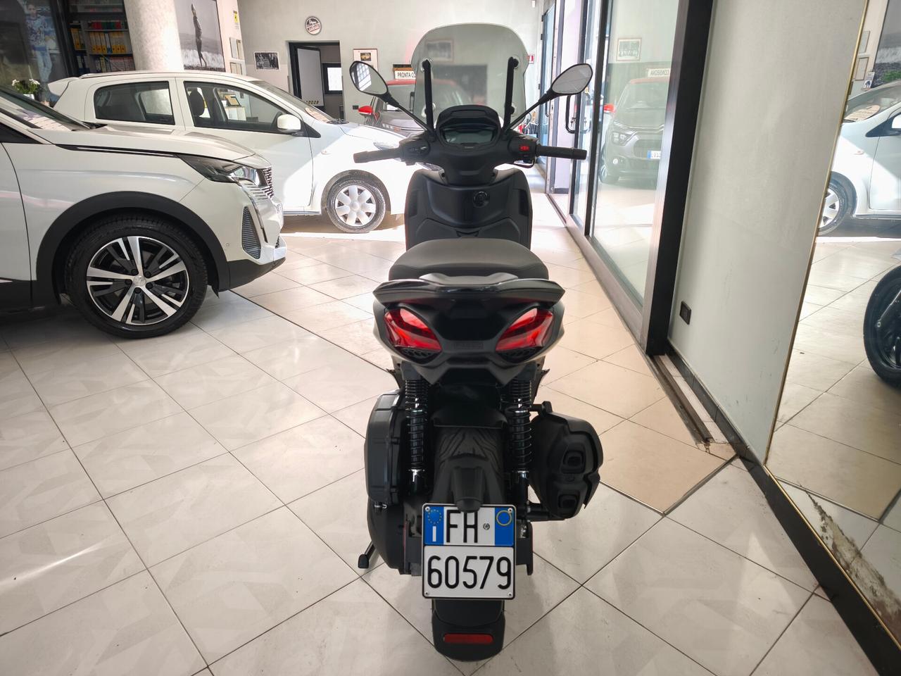 Piaggio Beverly 400 "S" i.e.