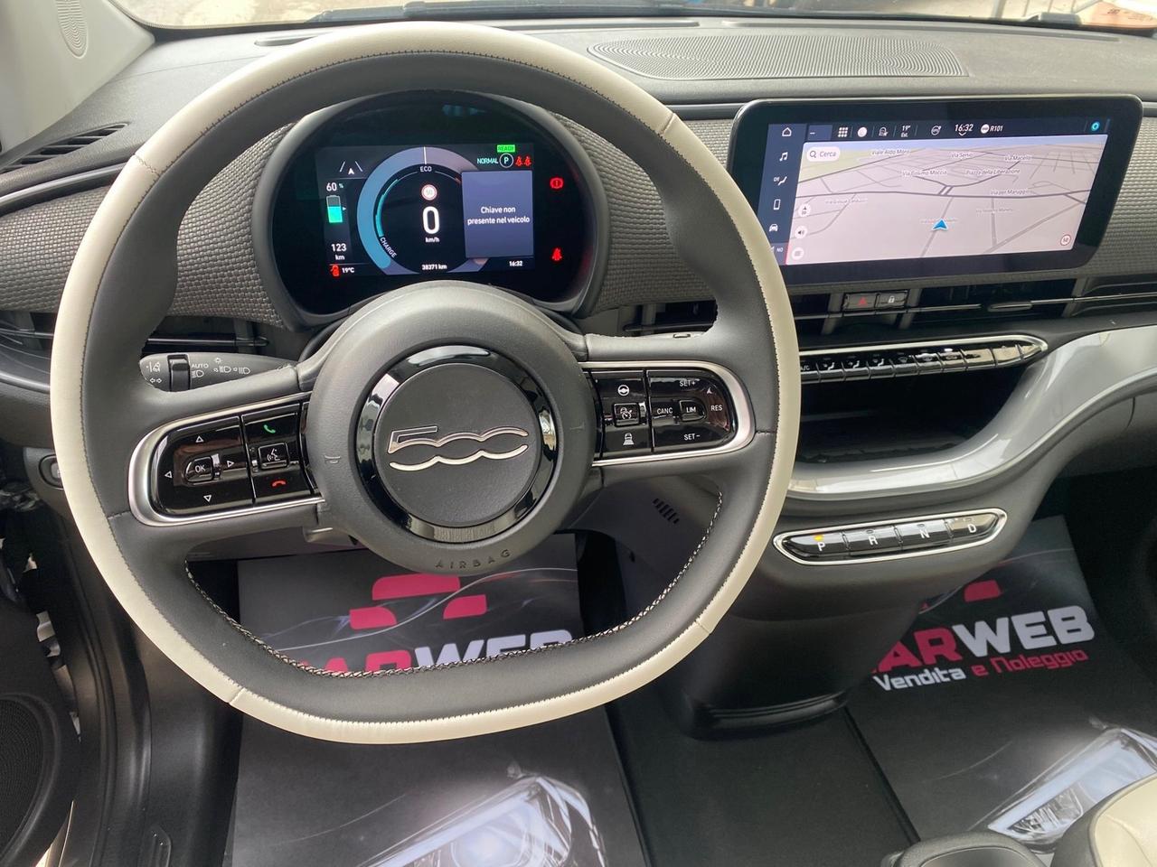 FIAT 500e CABRIO 43KW Navy CAM 2021