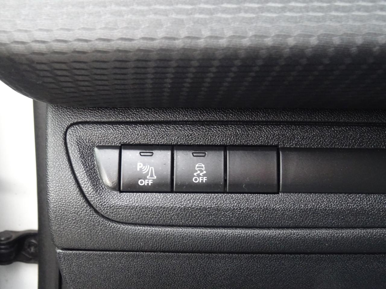 Peugeot 2008 PureTech 82 Active OK NEOPATENTATI