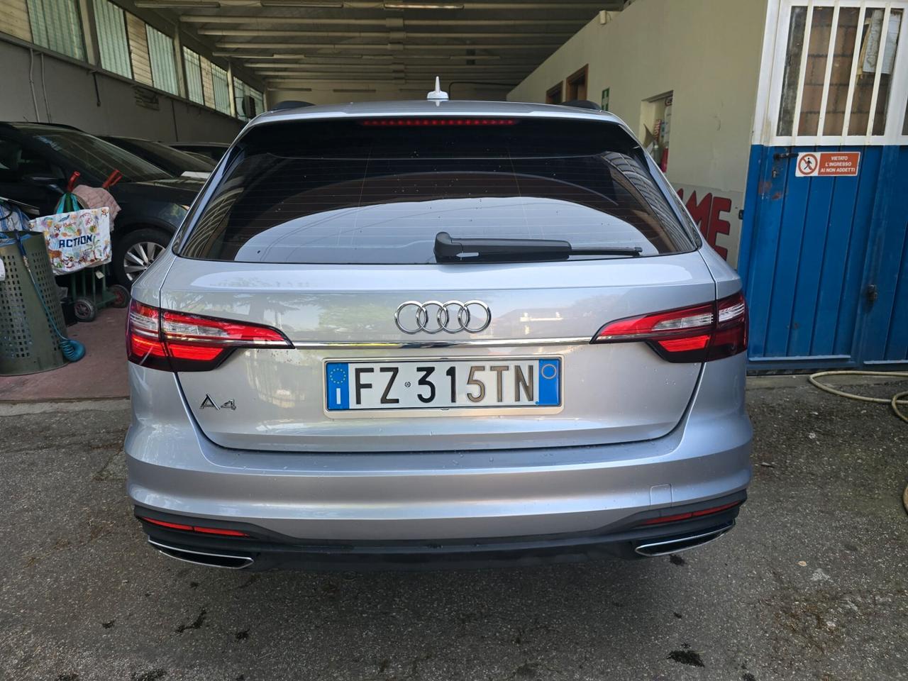 Audi A4 2.0 TDI 190 CV ultra S tronic Design