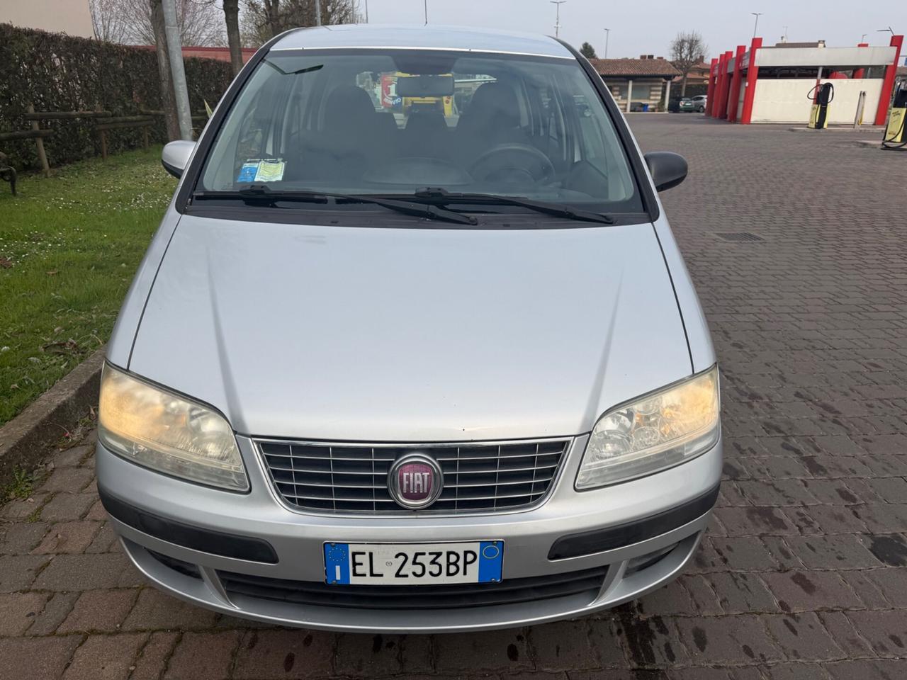 Fiat Idea 1.4 benz 2011 NEOPATENTATI