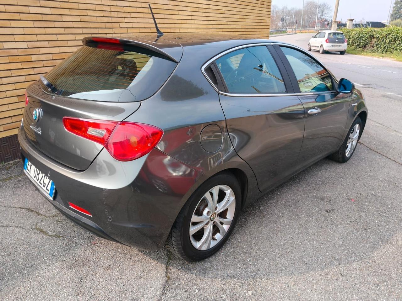 Alfa Romeo Giulietta 1.4 Turbo 120 CV Distinctive