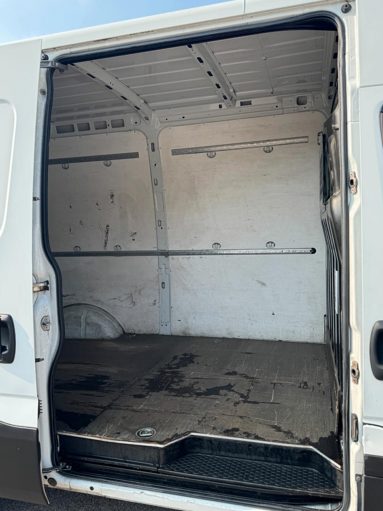 Iveco Daily 35S16 2020