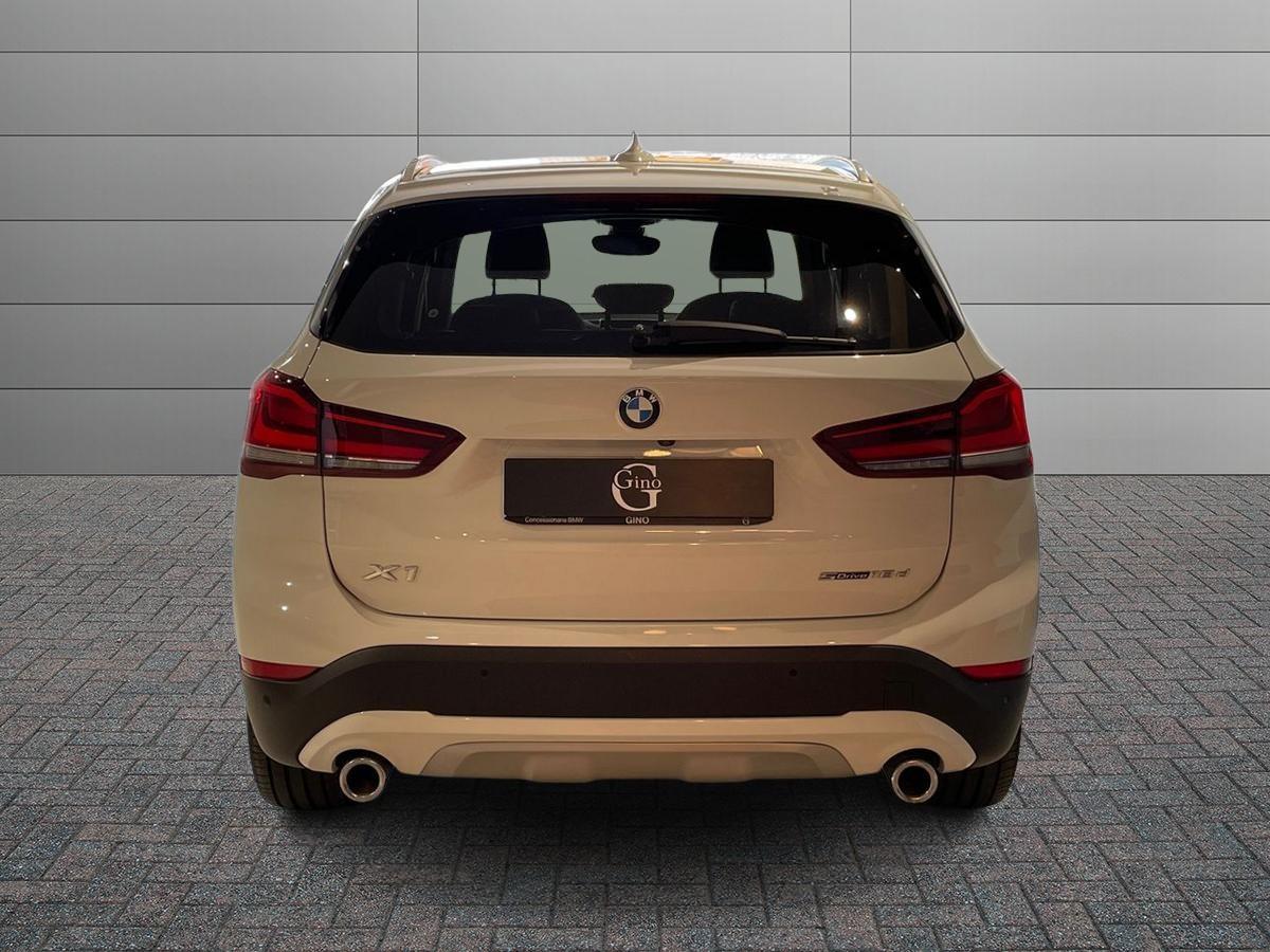 BMW X1 F48 2019 - X1 sdrive18d xLine Plus auto