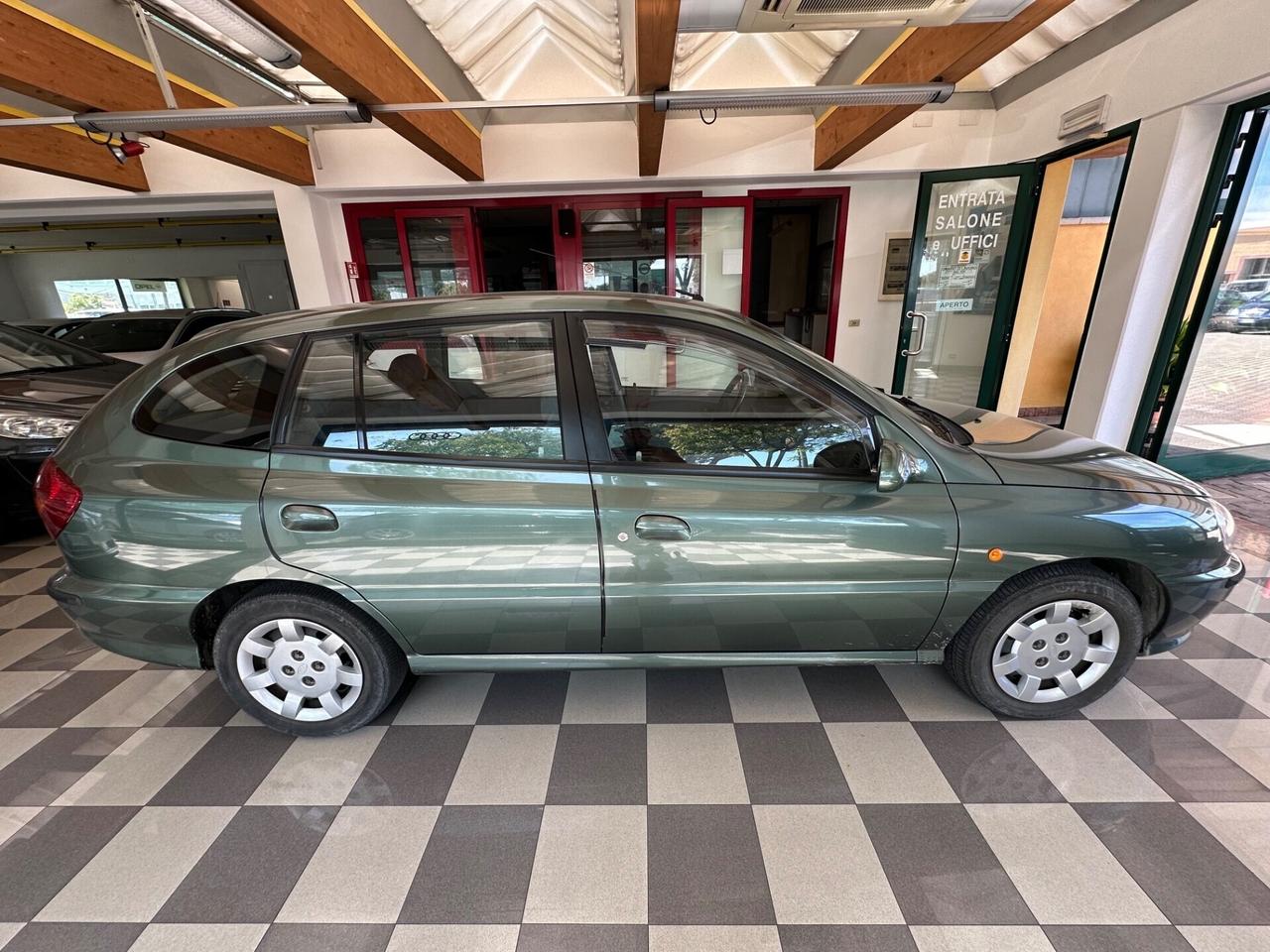 Kia Rio 1.5i 16V cat 5 porte LS Comfort