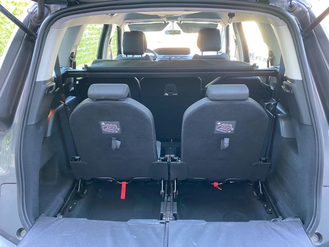 Grand C4 SpaceTourer BlueHDi 130 S&S Feel