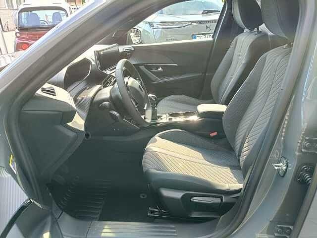 Peugeot 2008 1.2 PureTech 100cv ALLURE KM ZERO