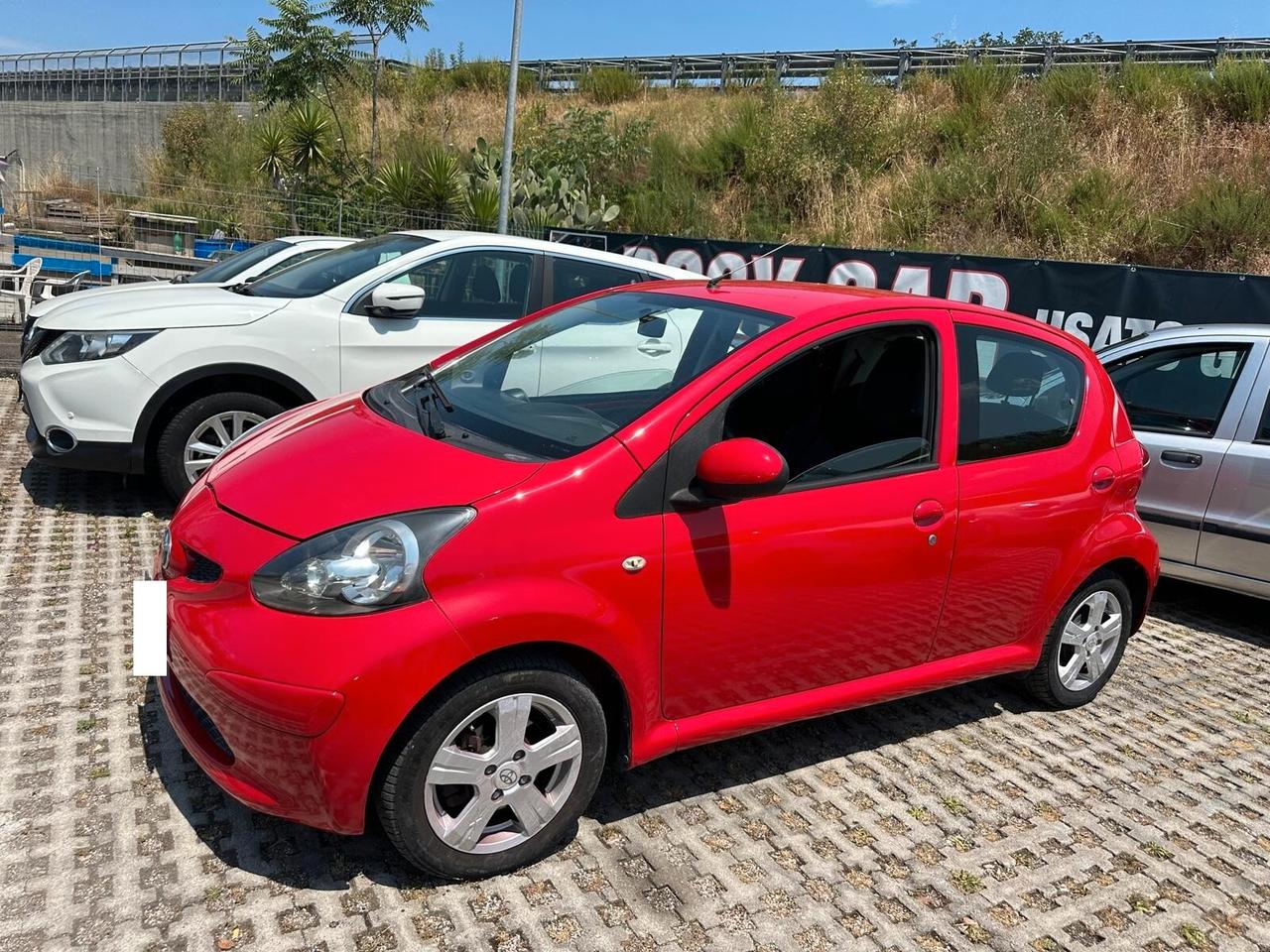 Toyota Aygo 1.0 12V VVT-i 5 porte Sol-02/2006
